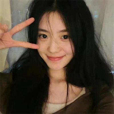 他是谁