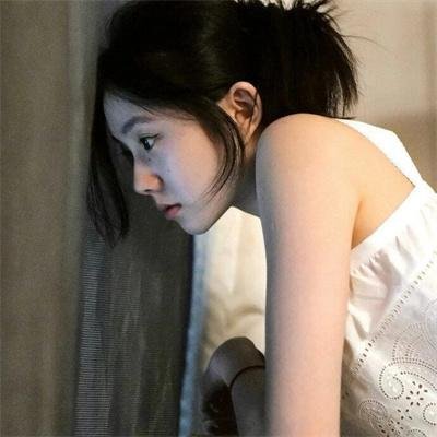 潜伏